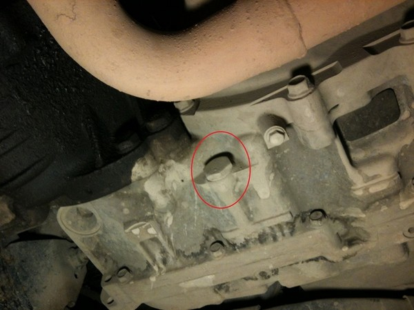Как заменить масло в автоматической коробке передач в Chevrolet Captiva своими руками?