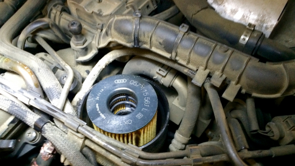 Как заменить масло в двигателе автомобиля Volkswagen Touareg своими руками?