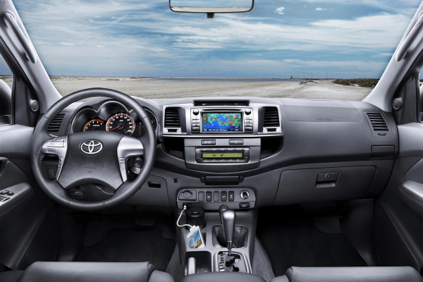 Toyota HiLux: руководство по замене масла в коробке передач.