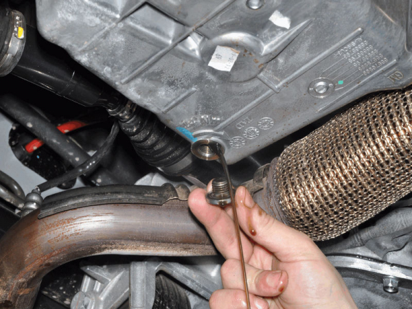 Как заменить масло в двигателе Chevrolet Cruze своими руками?