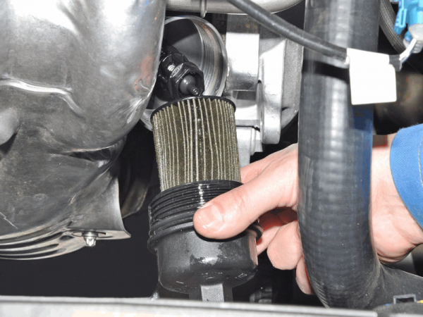 Как заменить масло в двигателе Chevrolet Cruze своими руками?