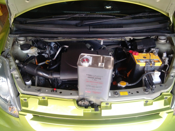 Как правильно заменить масло в автоматической коробке передач автомобиля Toyota Prius?