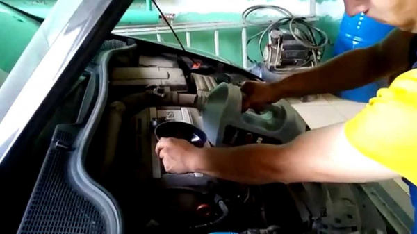 Как самостоятельно заменить масло в автоматической коробке передач автомобиля Škoda Octavia