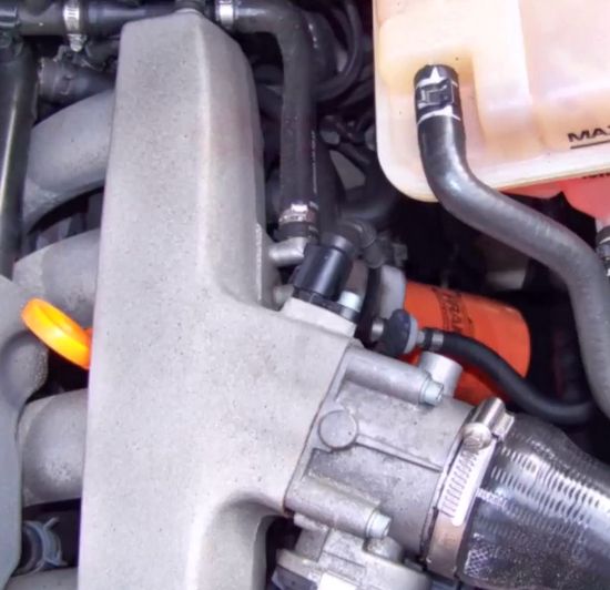 Как заменить масло в двигателе автомобиля Audi своими руками?